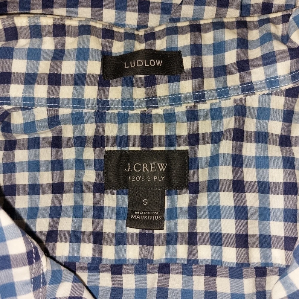J. Crew Mens Long Sleeve Button Up Shirt- S
